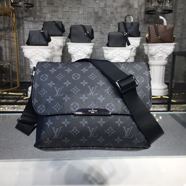 Сумка Louis Vuitton Messenger PM Explorer Bag 26cm Monogram Eclipse Canvas Fall Winter 2018 Collection M40565 Noir "Black" фото № 2