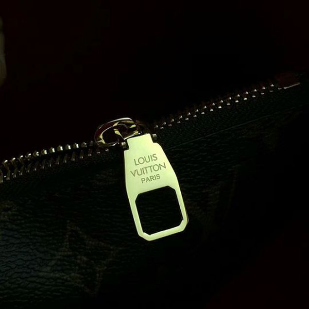 Сумка Louis Vuitton M44021 NeoNoe Shoulder Bag Monogram Canvas "Brown" фото № 10