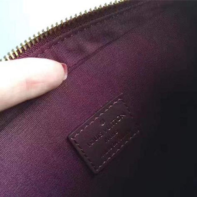 Сумка Louis Vuitton M64057 Camera Pouch Crossbody Bag Monogram Vernis "Chocolate" фото № 9