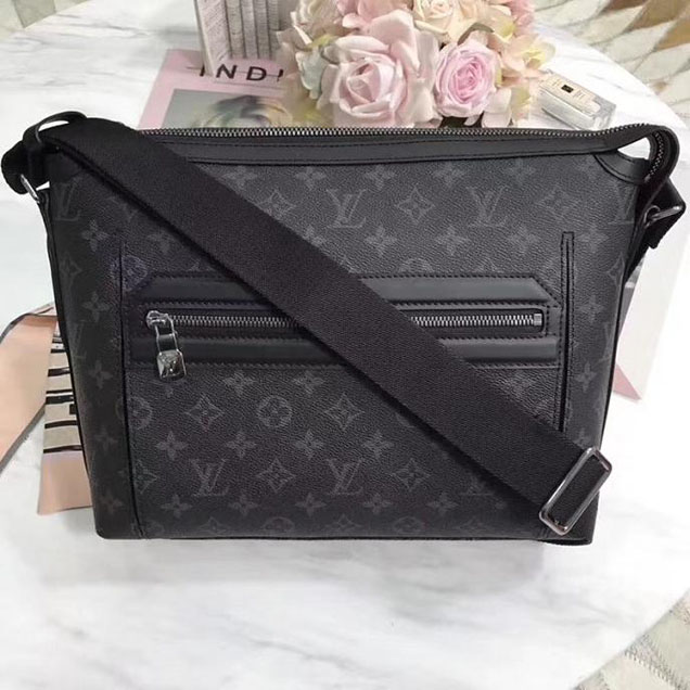 Сумка Louis Vuitton Monogram Eclipse Canvas Odyssey Messenger PM M44223 "Black" фото № 2