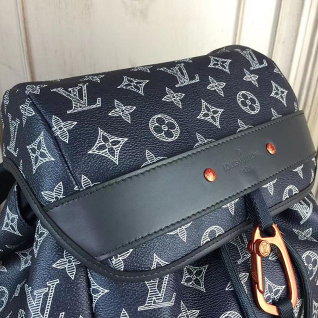 Рюкзак Louis Vuitton Monogram Coated Canvas Discovery Backpack M43693 "Navy Blue" фото № 5
