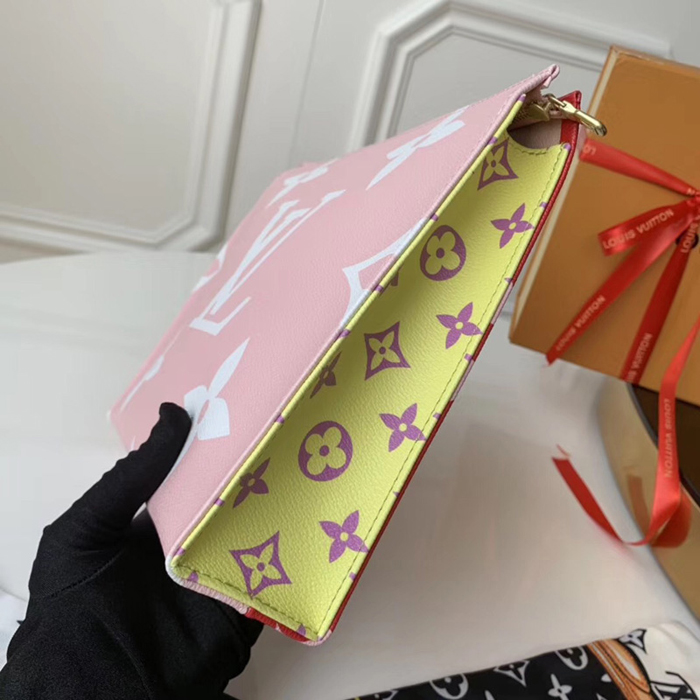 Косметичка Louis Vuitton Toilet Pouch XL M67692 Monogram Coated Canvas Pink "Red" фото № 6