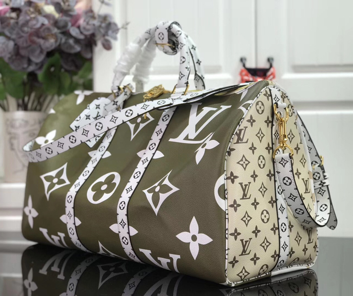 Сумка Louis Vuitton Keepall Bandouliere 50 M44590 Monogram Coated Canvas Khaki "Green" фото № 3