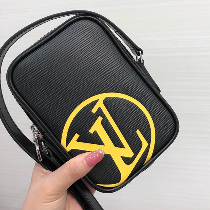 Сумка Louis Vuitton Danube PM M55120 Epi Leather "Black" фото № 3