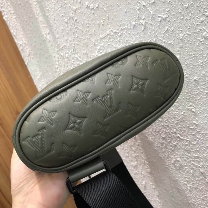 Сумка Louis Vuitton Chalk Sling Bag M44634 Monogram Shadow Leather Khaki "Green" фото № 5