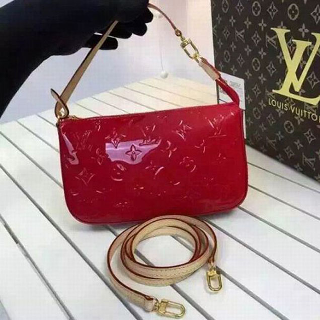 Сумка Louis Vuitton M91577 Pochette Accessoires Monogram Vernis "Red" фото № 3