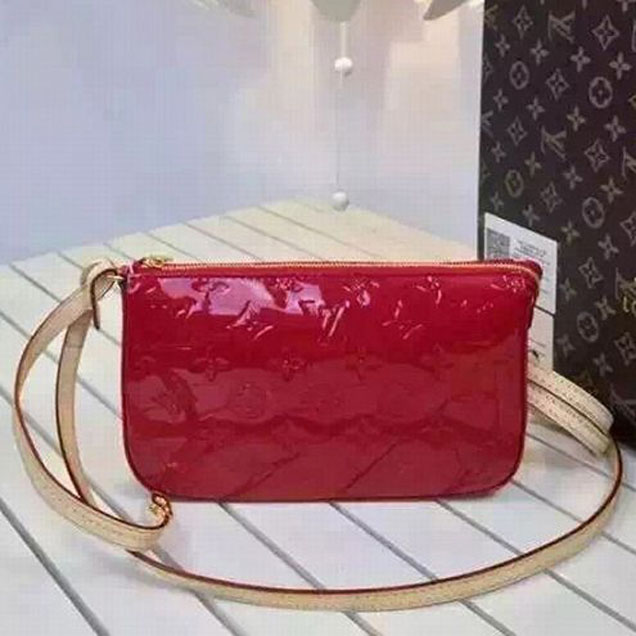 Сумка Louis Vuitton M91577 Pochette Accessoires Monogram Vernis "Red" фото № 4