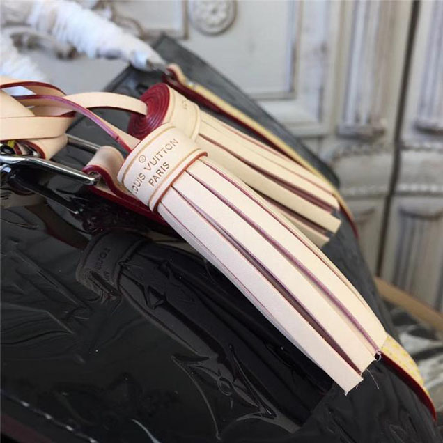 Сумка Louis Vuitton Monogram Vernis Neo Triangle M94398B "Black" фото № 8