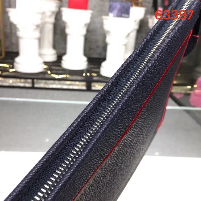 Клатч Louis Vuitton Pochette Voyage M63394 Taiga Leather Bleu Marine "Navy Blue" фото № 7