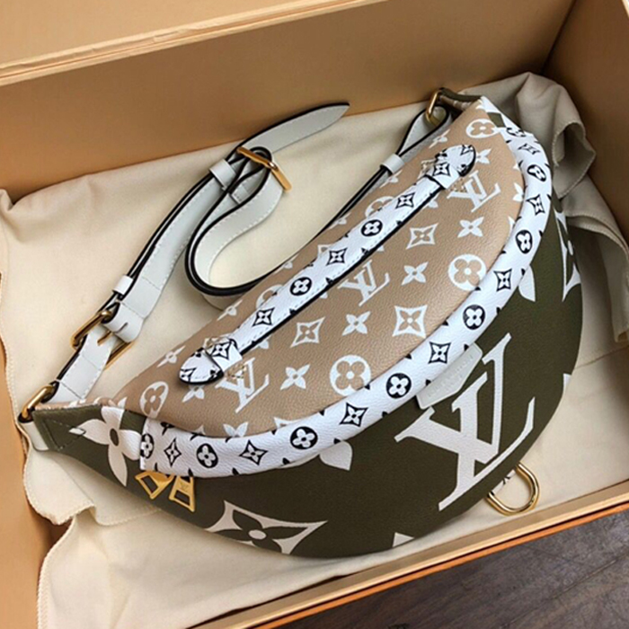 Сумка Louis Vuitton Bumbag M44611 Monogram Coated Canvas Khaki "Green" фото № 2