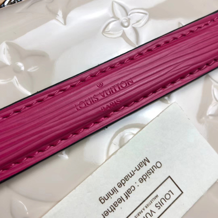 Сумка Louis Vuitton LV Wynwood M90442 Monogram Vernis Creme "Beige" фото № 9