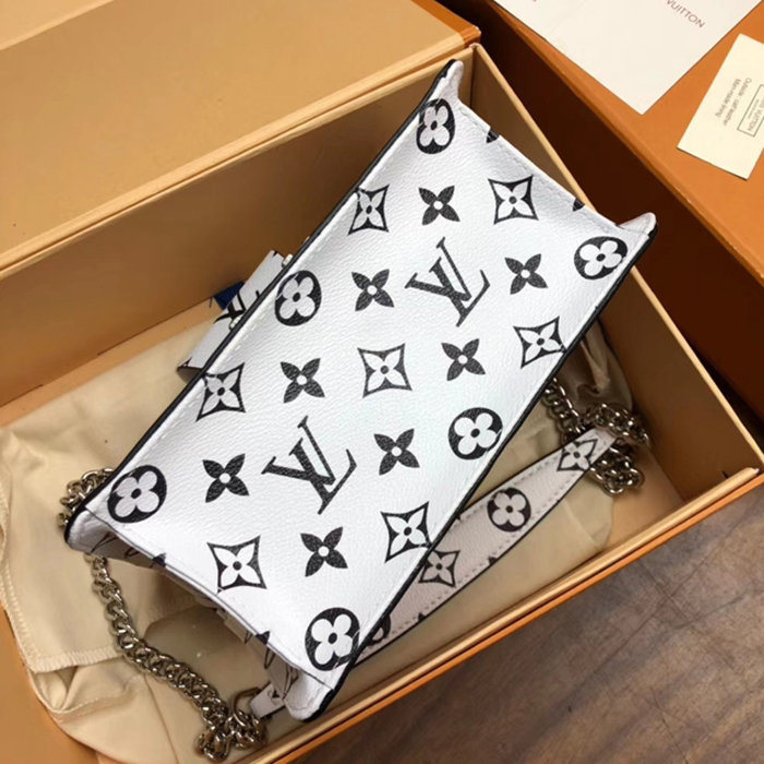 Сумка Louis Vuitton LV Wynwood M90442 Monogram Vernis Creme "Beige" фото № 7