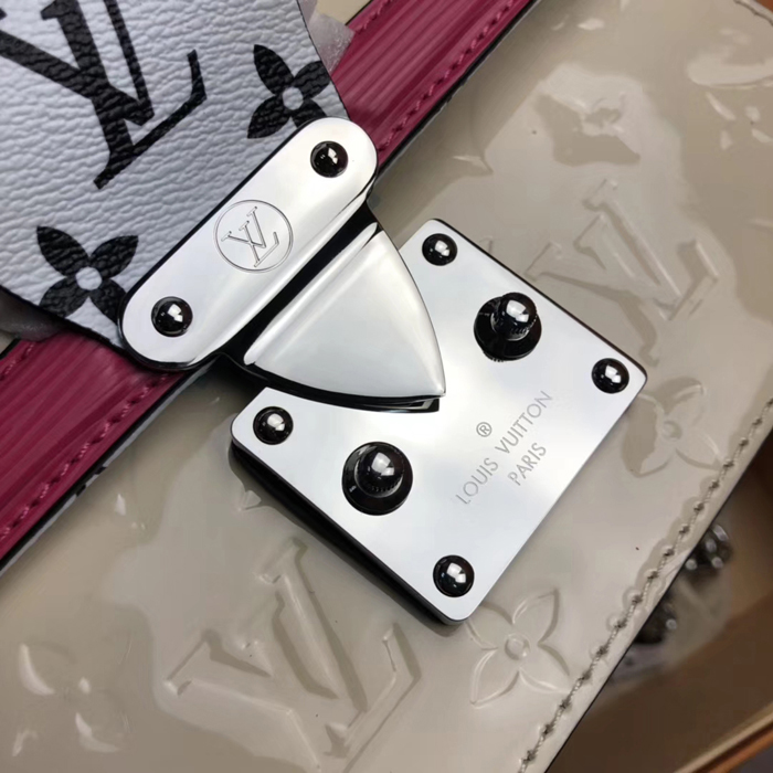 Сумка Louis Vuitton LV Wynwood M90442 Monogram Vernis Creme "Beige" фото № 4