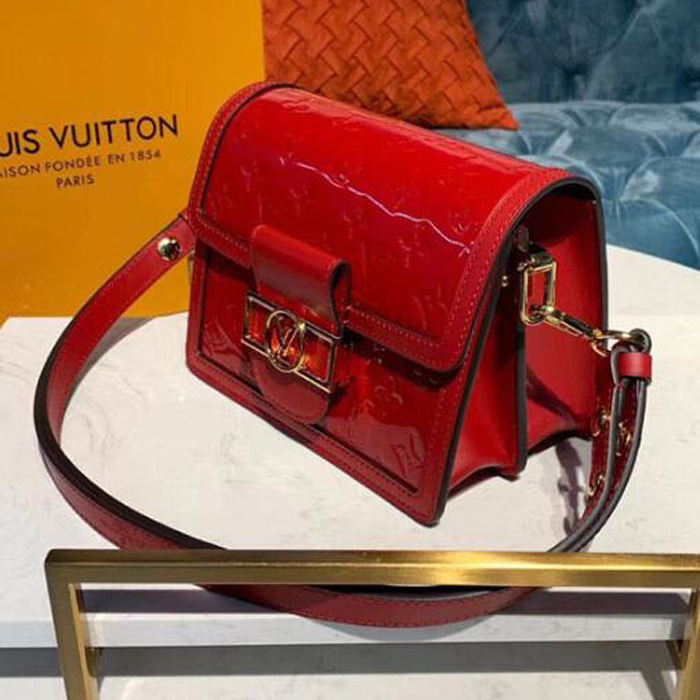 Сумка Louis Vuitton Mini Dauphine M90499 Monogram Vernis "Red" фото № 3