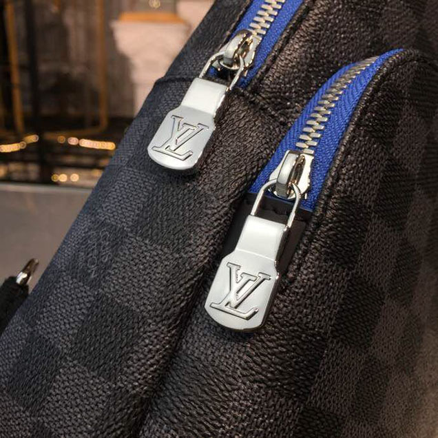 Сумка Louis Vuitton Avenue Sling Bag in Damier Graphite Canvas Fall Winter 2018 Collection N40008 Neon "Graphite" фото № 7