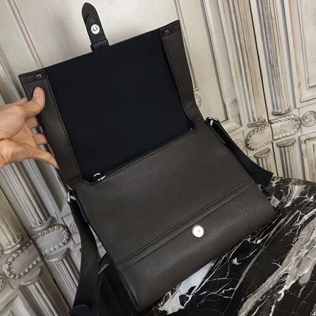 Сумка Louis Vuitton Canyon Messenger PM M54962 Utah Leather "Brown" фото № 7