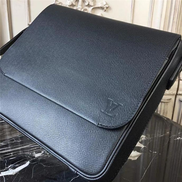 Сумка Louis Vuitton Taiga Leather Roman PM M32726 "Black" фото № 5