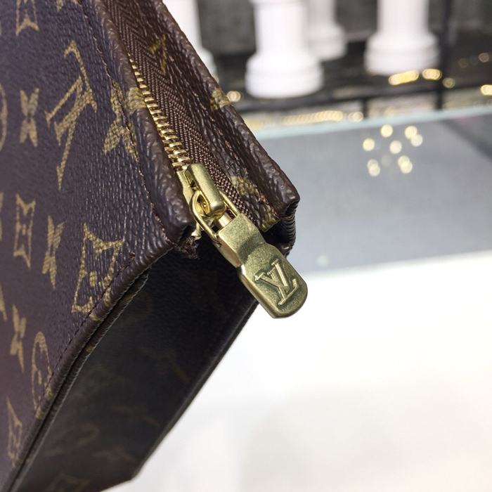 Косметичка Louis Vuitton Toiletry Pouch 26 M43997 Monogram Canvas "Brown" фото № 7
