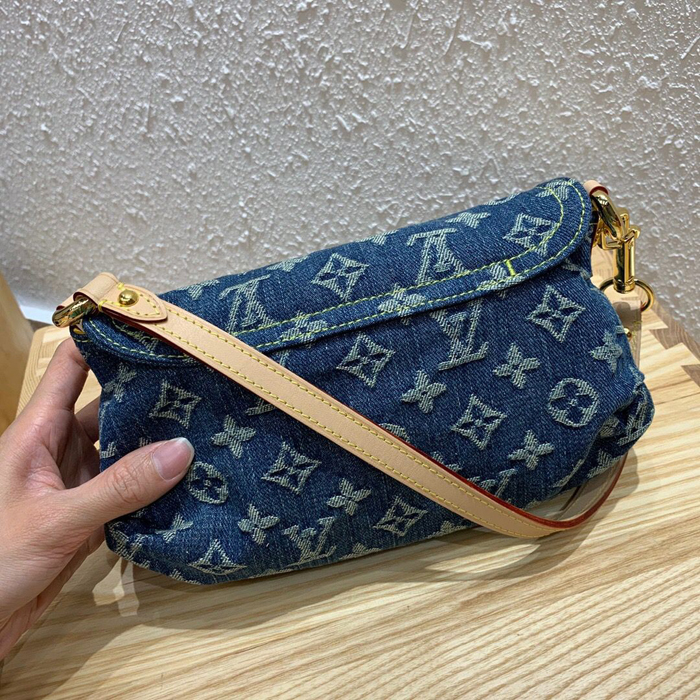 Сумка Louis Vuitton Mini Pretty Hand Bag M95050 Monogram "Denim Blue" фото № 3