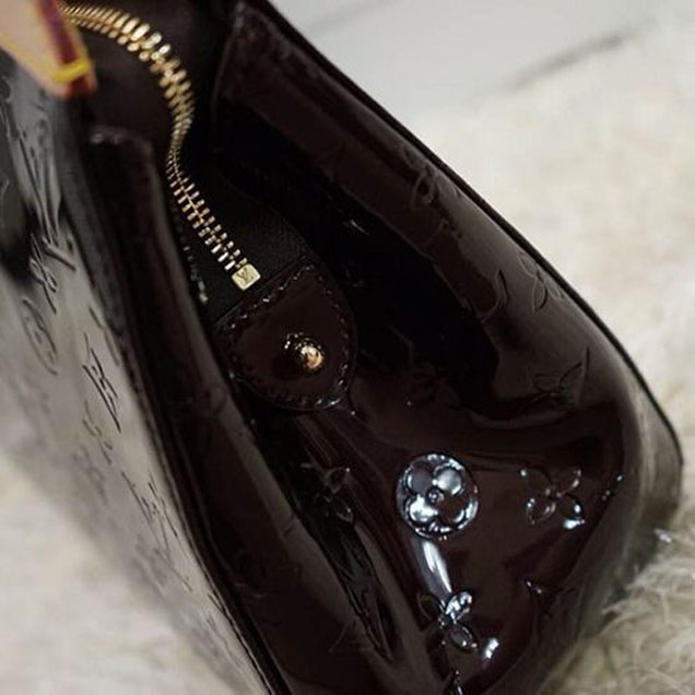 Сумка Louis Vuitton M91619 Brea MM Tote Bag Monogram Vernis "Chocolate" фото № 7