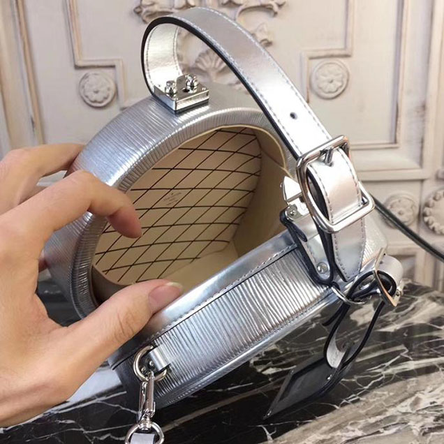 Сумка Louis Vuitton Petite Boite Chapeau M53074 Epi Leather фото № 9