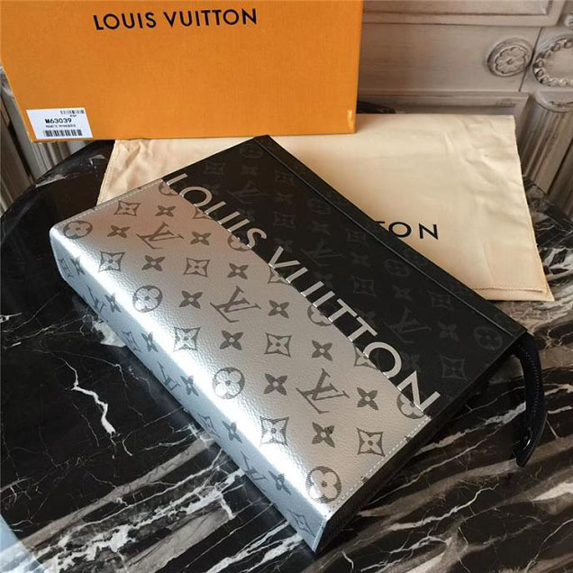 Клатч Louis Vuitton Monogram Eclipse Canvas Pochette Voyage MM M63039 "Black" фото № 5