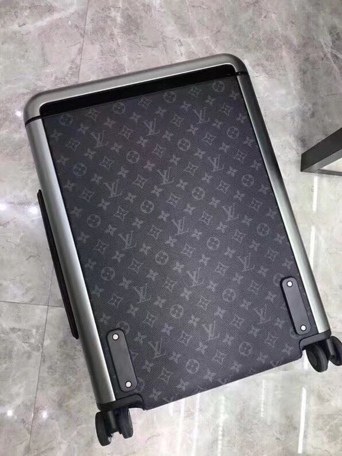 Чемодан Louis Vuitton Horizon 55 Rolling Luggage M23002 Monogram Eclipse Canvas "Black" фото № 5