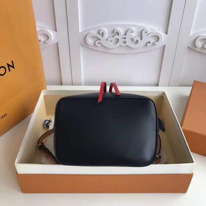 Сумка Louis Vuitton NeoNoe BB M52853 Epi Leather "Black" фото № 9