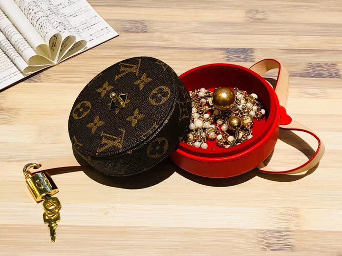 Шкатулка Louis Vuitton Lock Me Box GM GI0352 Monogram Canvas Red "Brown" фото № 9