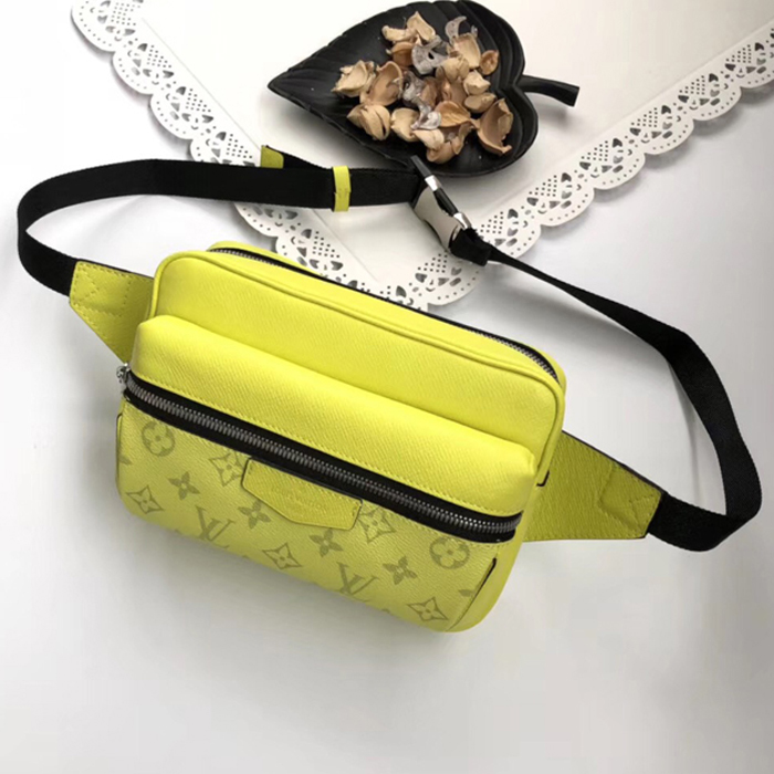 Сумка Louis Vuitton Outdoor Bumbag M30251 Taiga Leather "Lime Green" фото № 2