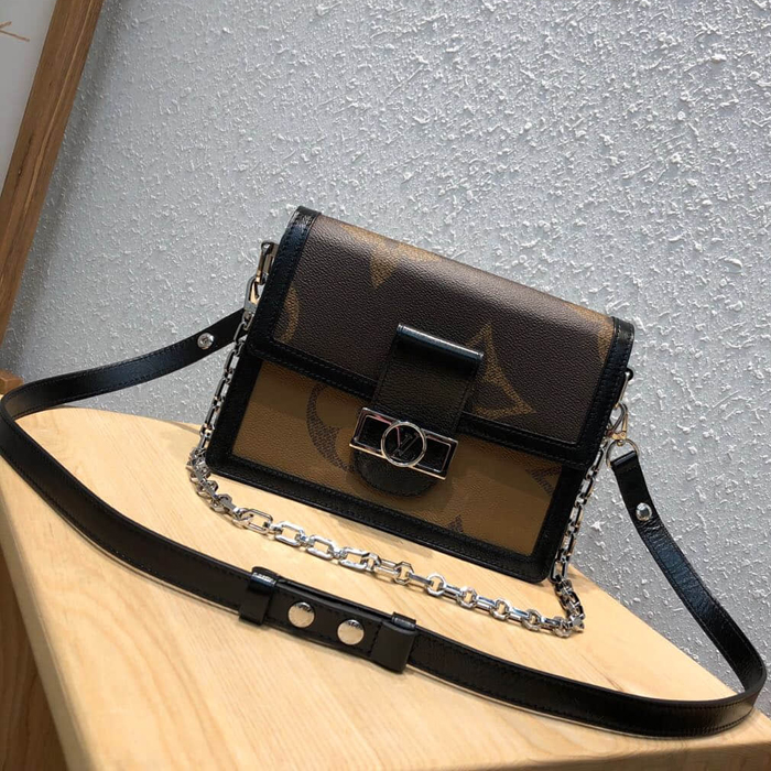 Сумка Louis Vuitton Dauphine MM M44599 Monogram Coated Canvas "Brown" фото № 2