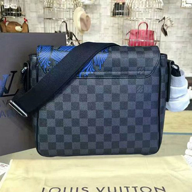 Сумка Louis Vuitton N41714 District PM Messenger Bag Damier Graphite Canvas "Graphite" фото № 4