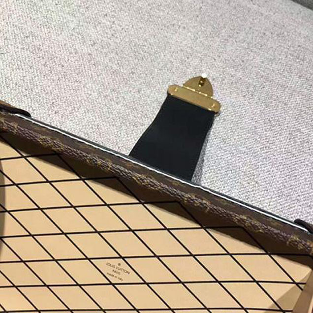 Сумка Louis Vuitton Petite Malle M44216 Monogram Canvas "Brown" фото № 9