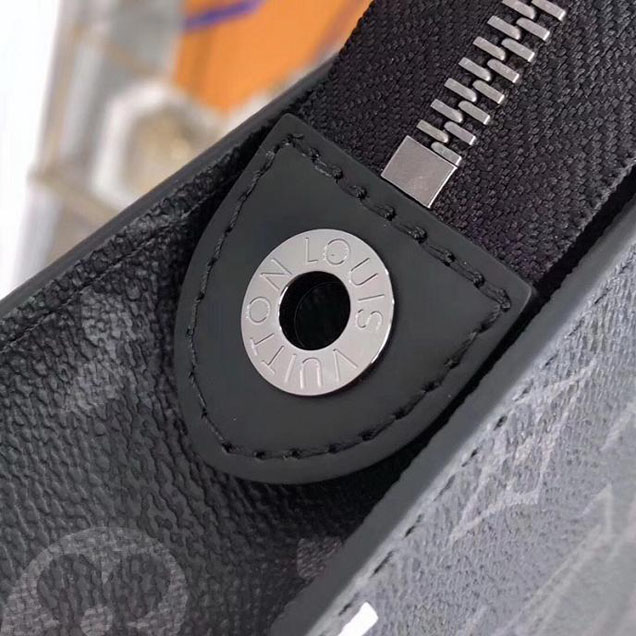 Клатч Louis Vuitton Pochette Voyage MM M63039 Monogram Eclipse "Black" фото № 8