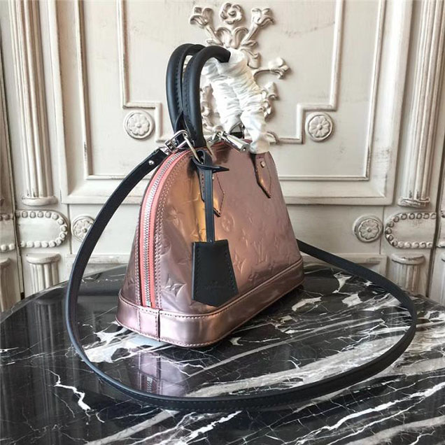 Сумка Louis Vuitton Monogram Vernis Alma BB M90485 "Pink" фото № 3