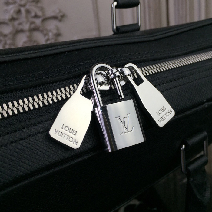 Портфель Louis Vuitton Porte-Documents Business M30643 Taiga Leather "Black" фото № 5