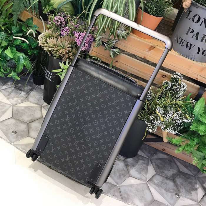 Чемодан Louis Vuitton Horizon 50 N23210 Damier Graphite Canvas "Graphite" фото № 4