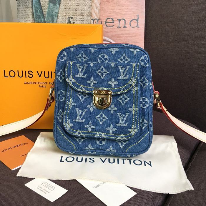 Сумка Louis Vuitton Camera Bag M95348 Monogram "Denim Blue" фото № 2