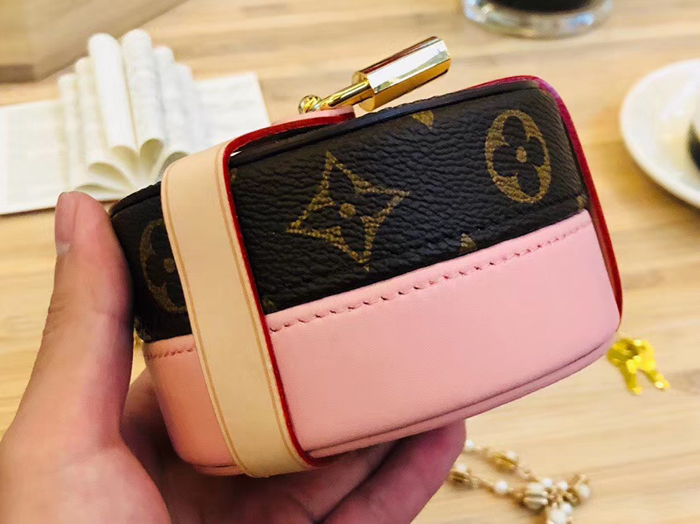 Шкатулка Louis Vuitton Lock Me Box PM GI0353 Monogram Canvas Pink "Brown" фото № 5