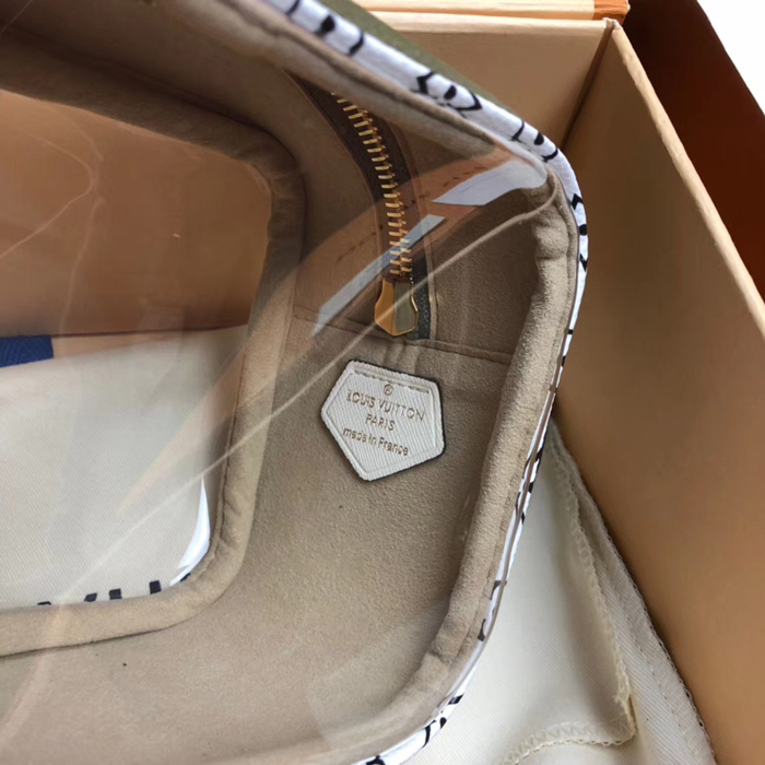 Сумка Louis Vuitton Beach Pouch M67610 Monogram Coated Canvas Khaki "Green" фото № 9