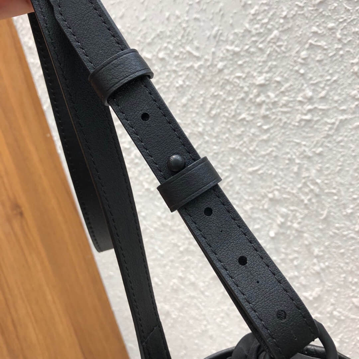 Сумка Louis Vuitton Chalk Nano Bag M44628 Monogram Shadow Leather "Black" фото № 7