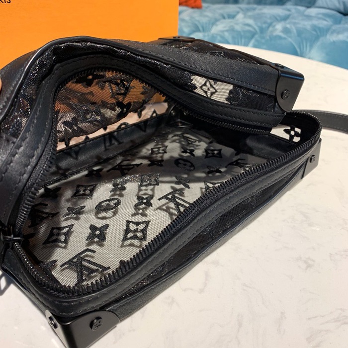 Сумка Louis Vuitton Soft Trunk M53964 Monogram Canvas "Black" фото № 9