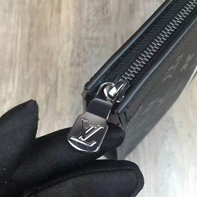 Клатч Louis Vuitton M64440 Pochette Voyage MM Monogram Eclipse Canvas "Black" фото № 8