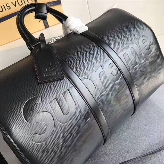 Сумка Louis Vuitton x Supreme Keepall Bandouliere 45 M53433 Epi Leather "Black" фото № 3