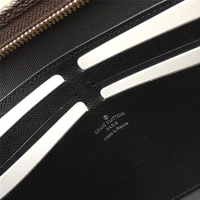 Клатч Louis Vuitton Monogram Canvas Pochette Voyage MM M63066 "Brown" фото № 10