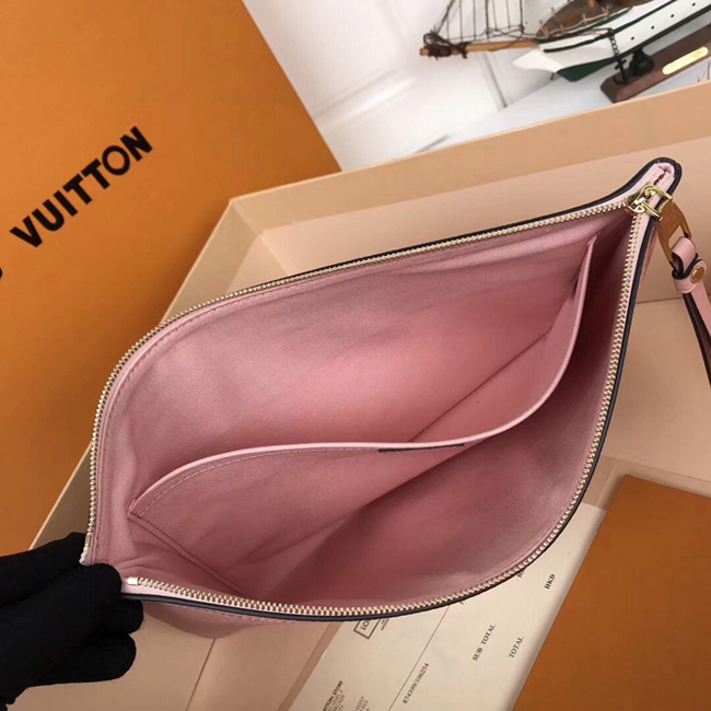 Клатч Louis Vuitton M62938 Daily Pouch Monogram Empreinte Leather Rose Poudre "Pink" фото № 8