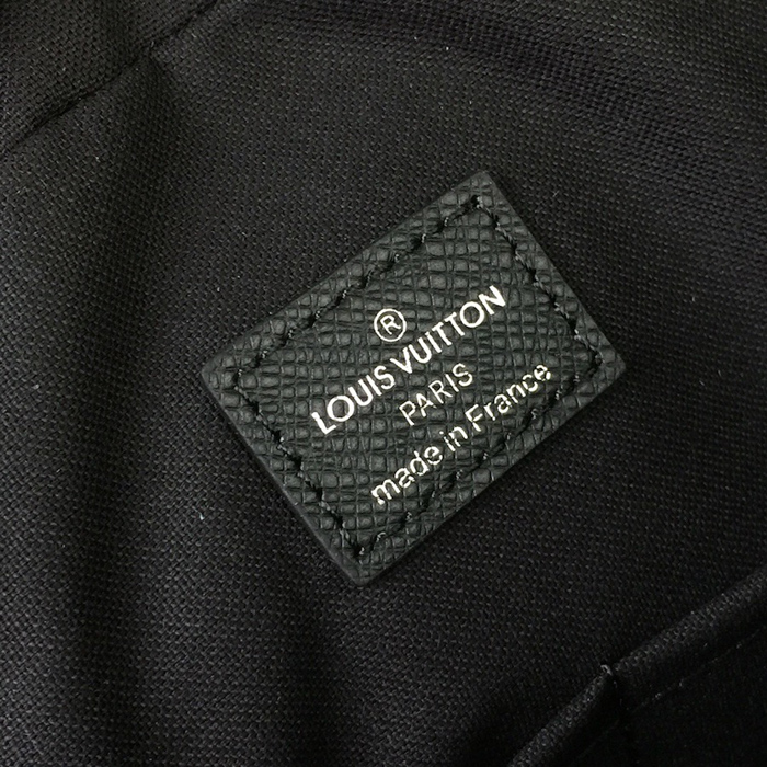 Портфель Louis Vuitton Porte-Documents Voyage PM M30638 Taiga Leather "Black" фото № 9