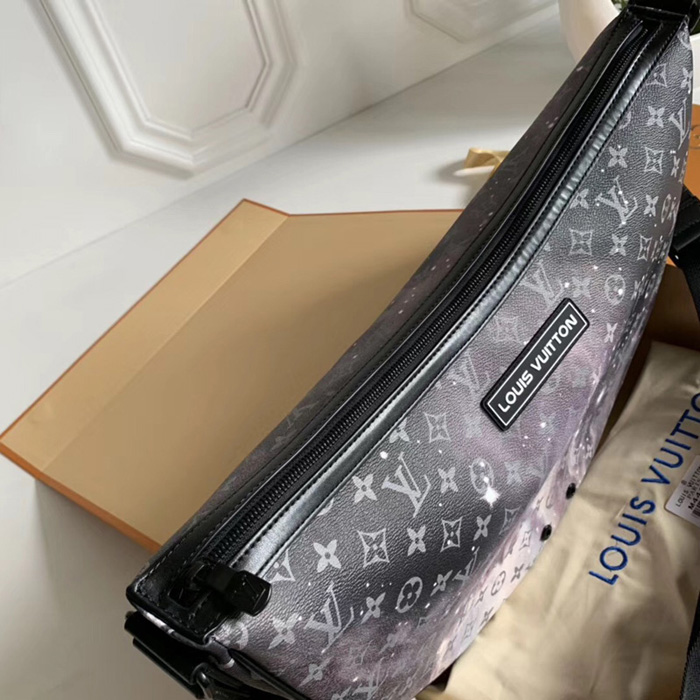 Сумка Louis Vuitton Alpha Hobo M44164 Monogram Coated Canvas "Galaxy" фото № 7