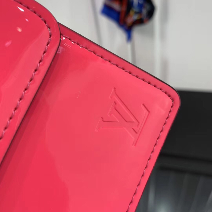 Сумка Louis Vuitton Cherrywood Chain Wallet M67793 Monogram Vernis Berlingot "Pink" фото № 7