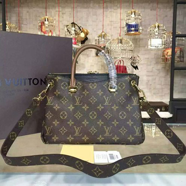 Сумка Louis Vuitton M41218 Pallas BB Tote Bag Monogram Canvas "Brown" фото № 2